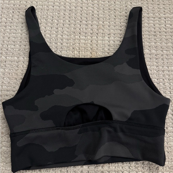 Aerie Offline Camo Sports Bra Size S - Picture 9 of 10